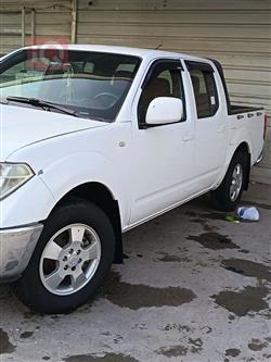 نيسان نافارا